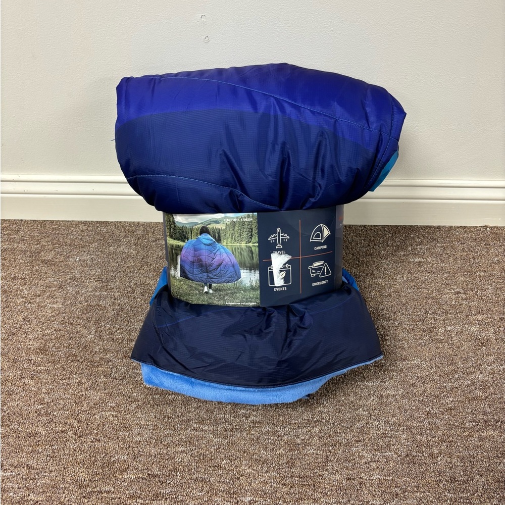 Weatherproof Hooded Outdoor Blanket
